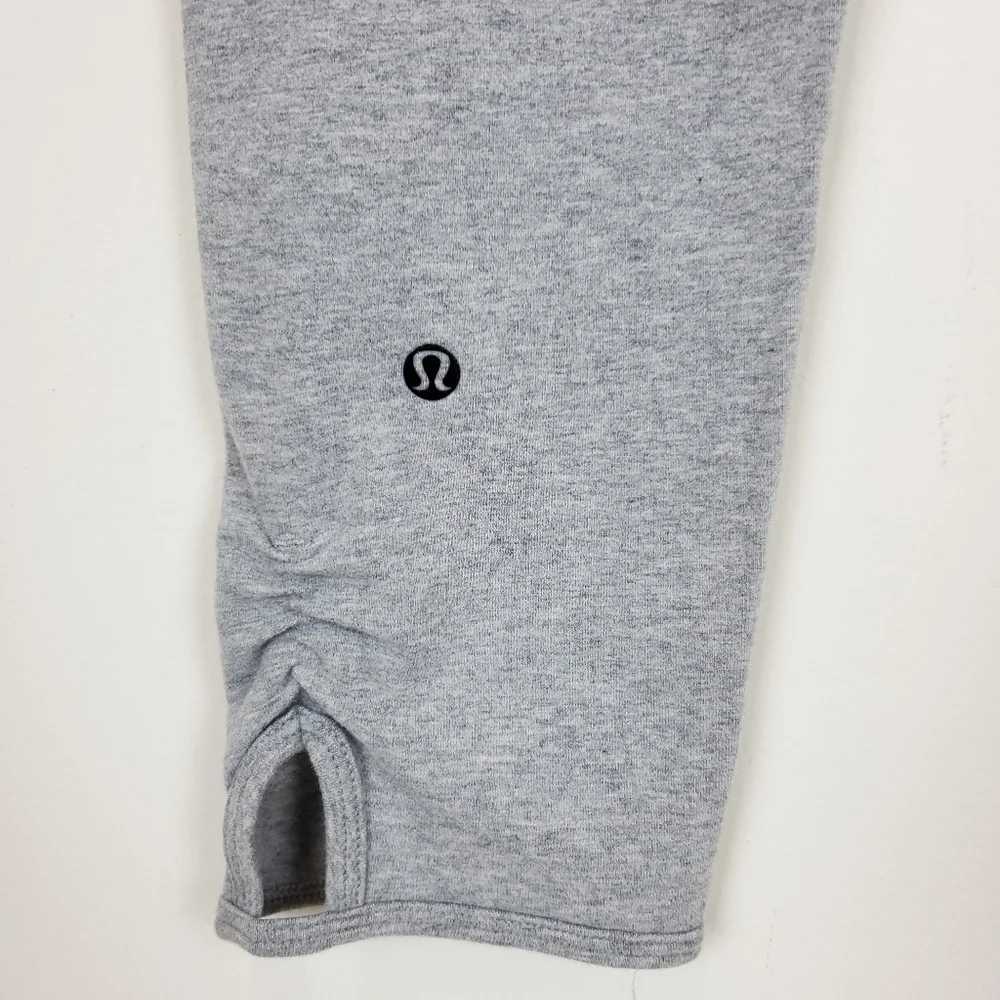 Lululemon Grey Ruched Back Cropped Leggings